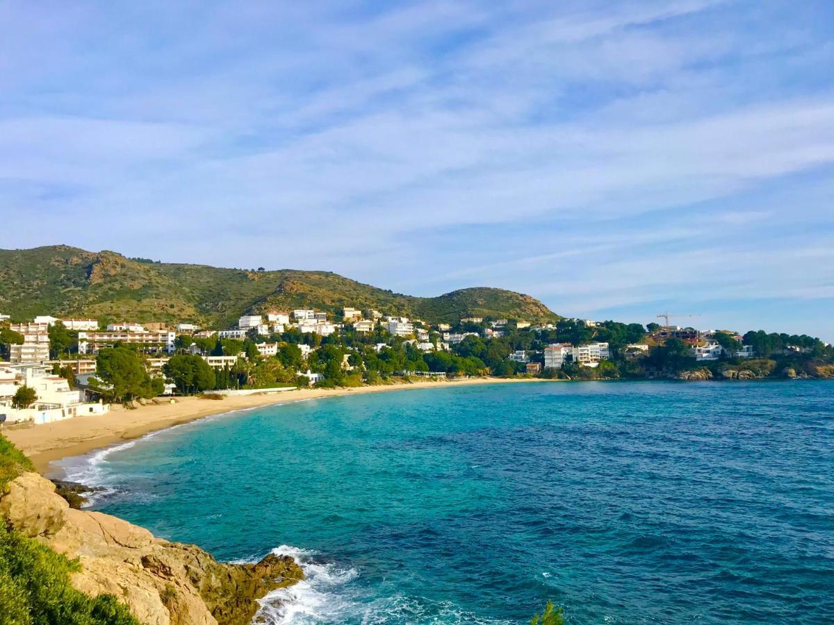 Apartamento En Con Vistas Al Mar A 50 Metros De La Playa Apartment Roses